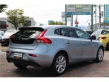 2018 Volvo V40 D4 Sedan for sale, Japanese used car export - photo 2 of 9 | GULJI TRADERS