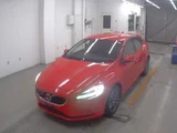 2018 Volvo V40 D4 Sedan for sale, Japanese used car export - photo 1 of 6 | GULJI TRADERS
