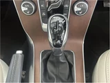 2019 Volvo V40 T3 Sedan for sale, Japanese used car export - photo 19 of 44 | GULJI TRADERS