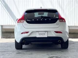 2019 Volvo V40 D4 Sedan for sale, Japanese used car export - photo 11 of 30 | GULJI TRADERS