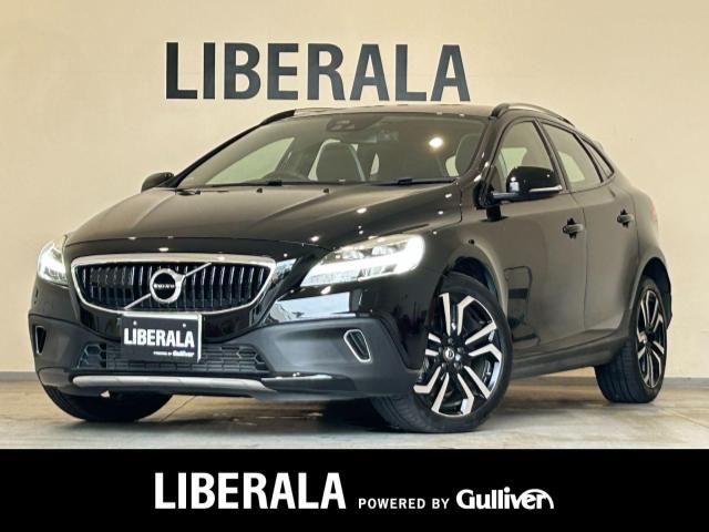 2019 Volvo V40 V40 D4 Dynamic ED Sedan for sale, Japanese used car export - photo 1 of 24 | GULJI TRADERS