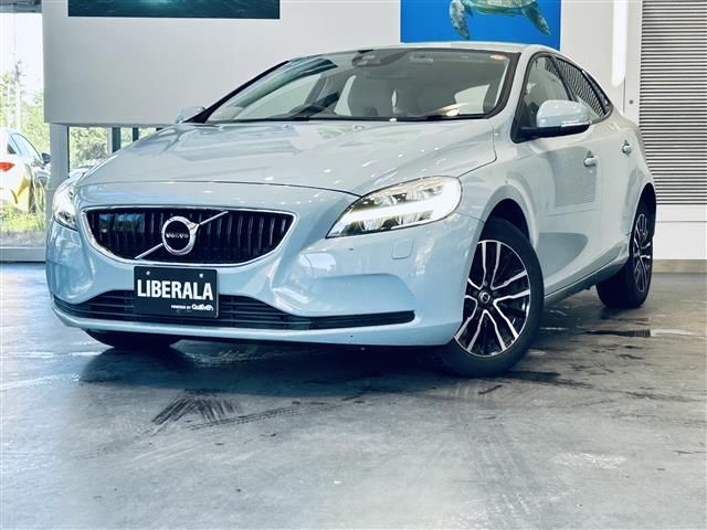 2019 Volvo V40 V40 T3 - photo 1 2019 Volvo V40 V40 T3 Sedan for sale, Japanese used car export - photo 1 of 24 | GULJI TRADERS