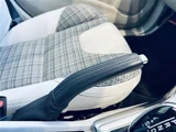 2019 Volvo V40 V40 T3 Sedan for sale, Japanese used car export - photo 11 of 24 | GULJI TRADERS