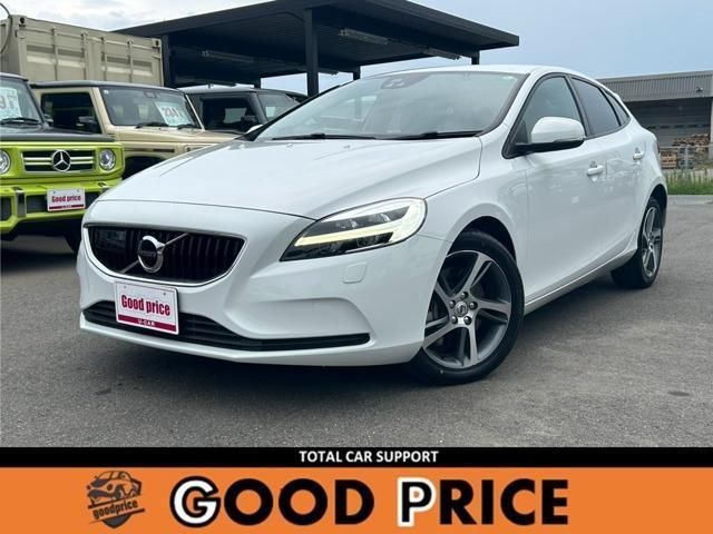 2019 Volvo V40 D4 - photo 1 2019 Volvo V40 D4 Sedan for sale, Japanese used car export - photo 1 of 9 | GULJI TRADERS