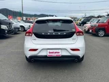 2019 Volvo V40 D4 Sedan for sale, Japanese used car export - photo 2 of 9 | GULJI TRADERS