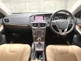2019 Volvo V40 T5 Sedan for sale, Japanese used car export - photo 2 of 9 | GULJI TRADERS