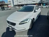2019 Volvo V40 Pearl Sedan for sale, Japanese used car export - photo 17 of 27 | GULJI TRADERS