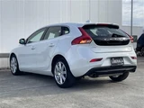 2020 Volvo V40 V40 T3 Sedan for sale, Japanese used car export - photo 2 of 23 | GULJI TRADERS