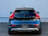2020 Volvo V40 CROSS T5 AWD SE Sedan for sale, Japanese used car export - photo 14 of 24 | GULJI TRADERS