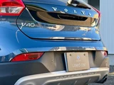 2020 Volvo V40 CROSS T5 AWD SE Sedan for sale, Japanese used car export - photo 16 of 24 | GULJI TRADERS