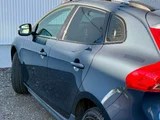2020 Volvo V40 CROSS T5 AWD SE Sedan for sale, Japanese used car export - photo 17 of 24 | GULJI TRADERS