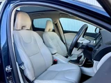 2020 Volvo V40 CROSS T5 AWD SE Sedan for sale, Japanese used car export - photo 22 of 24 | GULJI TRADERS