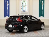 2020 Volvo V40 T3 Sedan for sale, Japanese used car export - photo 2 of 9 | GULJI TRADERS