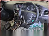 2019 Volvo V40 Inscription D4 White Sedan for sale, Japanese used car export - photo 5 of 29 | GULJI TRADERS