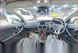 2019 Volvo V40 Inscription D4 White Sedan for sale, Japanese used car export - photo 7 of 29 | GULJI TRADERS