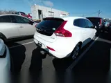 2019 Volvo V40 Inscription D4 White Sedan for sale, Japanese used car export - photo 18 of 29 | GULJI TRADERS