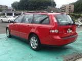2007 Volvo V50 2.4 Sedan for sale, Japanese used car export - photo 2 of 11 | GULJI TRADERS