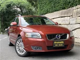 2010 Volvo V50 Sedan for sale, Japanese used car export - photo 7 of 41 | GULJI TRADERS