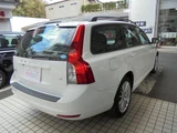 2010 Volvo V50 Sedan for sale, Japanese used car export - photo 2 of 30 | GULJI TRADERS