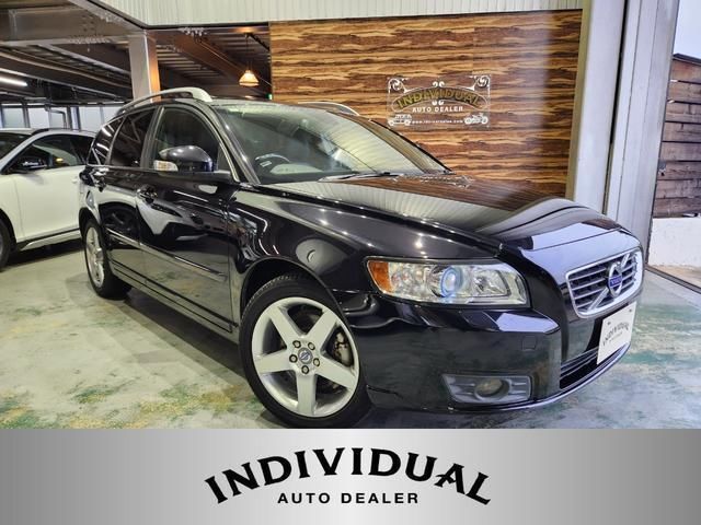 2012 Volvo V50 Sedan for sale, Japanese used car export - photo 1 of 9 | GULJI TRADERS