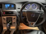 2012 Volvo V60 1600 T4 R-DESIGN 6FAT 2WD Sedan for sale, Japanese used car export - photo 3 of 24 | GULJI TRADERS