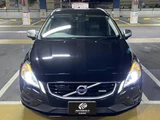 2012 Volvo V60 1600 T4 R-DESIGN 6FAT 2WD Sedan for sale, Japanese used car export - photo 4 of 24 | GULJI TRADERS