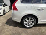 2014 Volvo V60 T4SE Sedan for sale, Japanese used car export - photo 29 of 80 | GULJI TRADERS