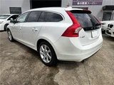 2014 Volvo V60 T4SE Sedan for sale, Japanese used car export - photo 40 of 80 | GULJI TRADERS