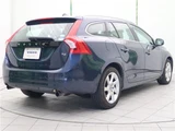 2014 Volvo V60 T4 SE Sedan for sale, Japanese used car export - photo 16 of 30 | GULJI TRADERS