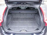 2014 Volvo V60 Sedan for sale, Japanese used car export - photo 34 of 50 | GULJI TRADERS