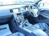 2014 Volvo V60 T6 AWD Sedan for sale, Japanese used car export - photo 17 of 50 | GULJI TRADERS