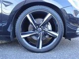 2014 Volvo V60 T6 AWD Sedan for sale, Japanese used car export - photo 44 of 50 | GULJI TRADERS