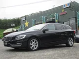 2014 Volvo V60 T4 SE Sedan for sale, Japanese used car export - photo 1 of 9 | GULJI TRADERS