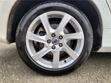 2015 Volvo V60 Bluetooth Sedan for sale, Japanese used car export - photo 74 of 80 | GULJI TRADERS