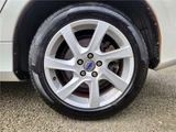 2015 Volvo V60 Bluetooth Sedan for sale, Japanese used car export - photo 75 of 80 | GULJI TRADERS