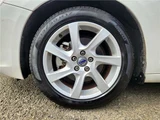 2015 Volvo V60 Bluetooth Sedan for sale, Japanese used car export - photo 76 of 80 | GULJI TRADERS