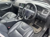 2015 Volvo V60 D4 SE Sedan for sale, Japanese used car export - photo 12 of 49 | GULJI TRADERS