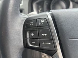 2015 Volvo V60 D4 SE Sedan for sale, Japanese used car export - photo 35 of 49 | GULJI TRADERS