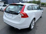 2016 Volvo V60 T5SE Sedan for sale, Japanese used car export - photo 9 of 49 | GULJI TRADERS