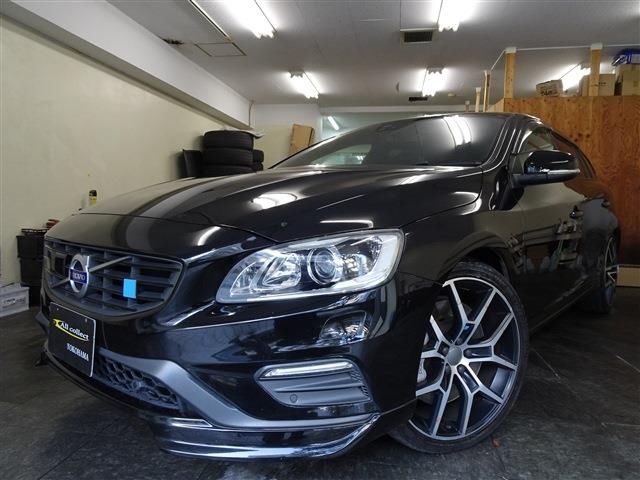2016 Volvo V60 - photo 1 2016 Volvo V60 Sedan for sale, Japanese used car export - photo 1 of 19 | GULJI TRADERS