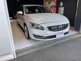 2017 Volvo V60 D4 Diesel Turbo Sedan for sale, Japanese used car export - photo 4 of 59 | GULJI TRADERS