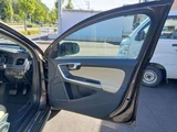 2017 Volvo V60 D4 Diesel Turbo Sedan for sale, Japanese used car export - photo 16 of 37 | GULJI TRADERS