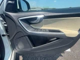 2017 Volvo V60 D4 SE Sedan for sale, Japanese used car export - photo 40 of 57 | GULJI TRADERS