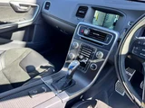 2017 Volvo V60 4WD Sedan for sale, Japanese used car export - photo 51 of 77 | GULJI TRADERS