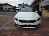 2017 Volvo V60 D4 Dynamic Sedan for sale, Japanese used car export - photo 2 of 25 | GULJI TRADERS