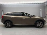 2017 Volvo V60 T5 AWD 4WD Sedan for sale, Japanese used car export - photo 6 of 14 | GULJI TRADERS