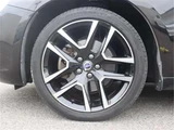 2017 Volvo V60 D4 Dynamic Sedan for sale, Japanese used car export - photo 43 of 50 | GULJI TRADERS