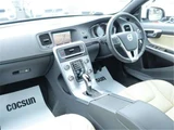 2017 Volvo V60 D4 Dynamic Sedan for sale, Japanese used car export - photo 17 of 50 | GULJI TRADERS