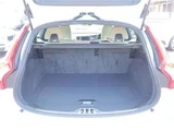 2017 Volvo V60 D4 Dynamic Sedan for sale, Japanese used car export - photo 34 of 50 | GULJI TRADERS