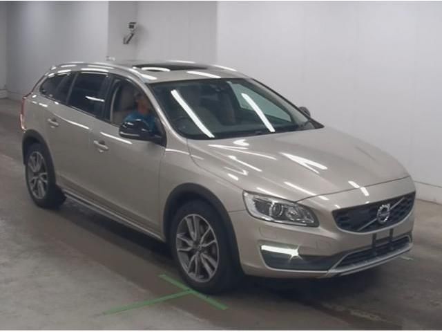 2017 Volvo V60 D4 Sedan for sale, Japanese used car export | GULJI TRADERS
